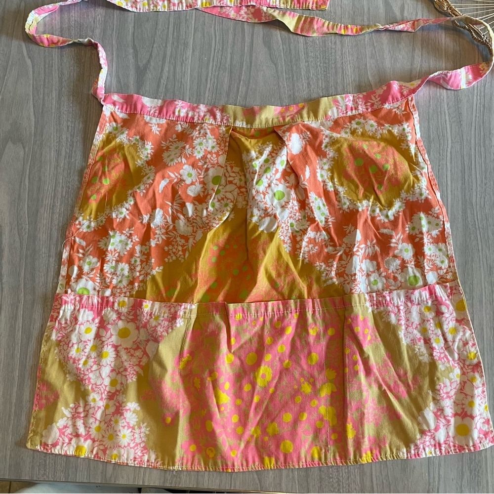 60s - 70s True Vintage Neon Flower Power mini Apron, great vtg condition!